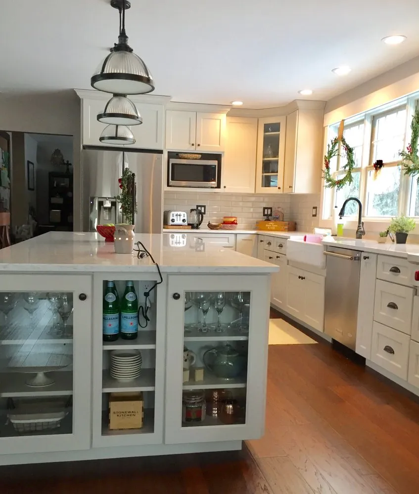 Slide of Dwyer Contracting