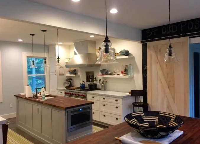 Slide of Dwyer Contracting