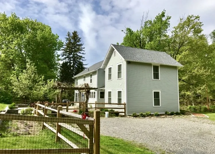 Slide of Dwyer Contracting