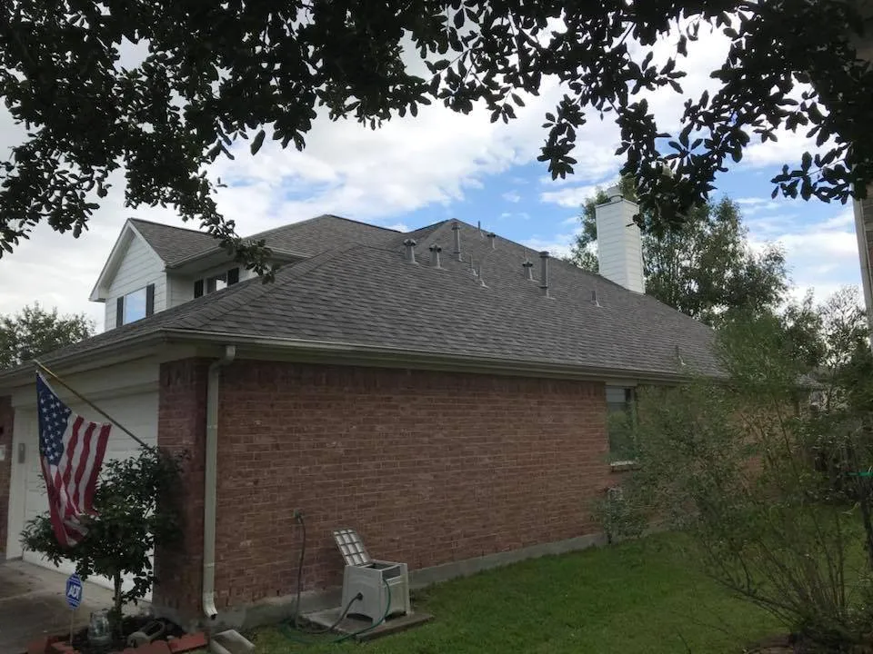 Slide of DXT Roofing & Construction