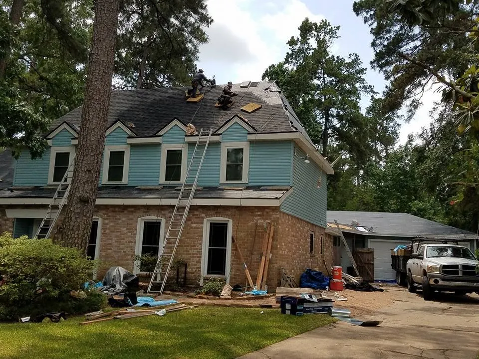 Slide of DXT Roofing & Construction