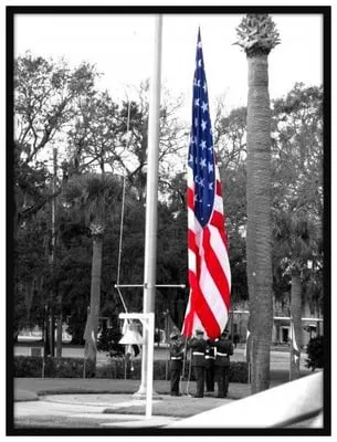 Dynamic Construction & Roofing Logo