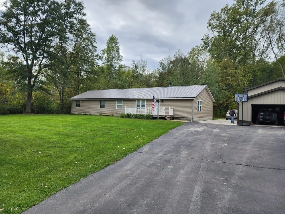 Slide of Dynamic Construction MI