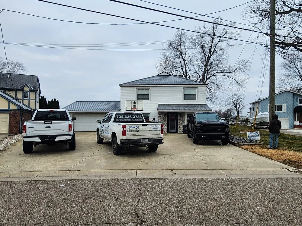 Slide of Dynamic Construction MI