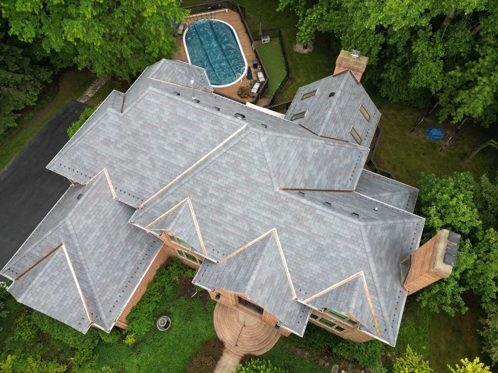 Slide of Dynamic Home Restoration