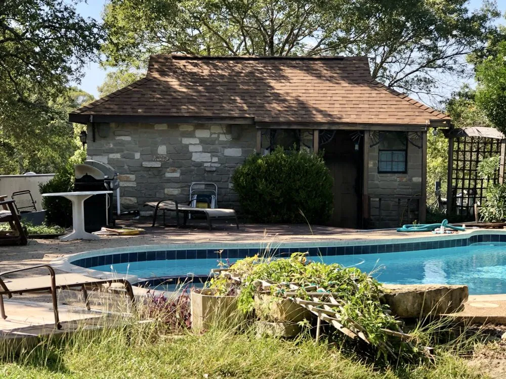 Slide of Dynamic Roofing and Construction