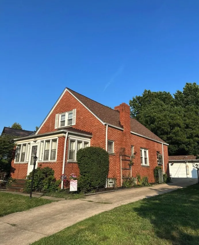 Slide of Dynamic Roofing Solutions