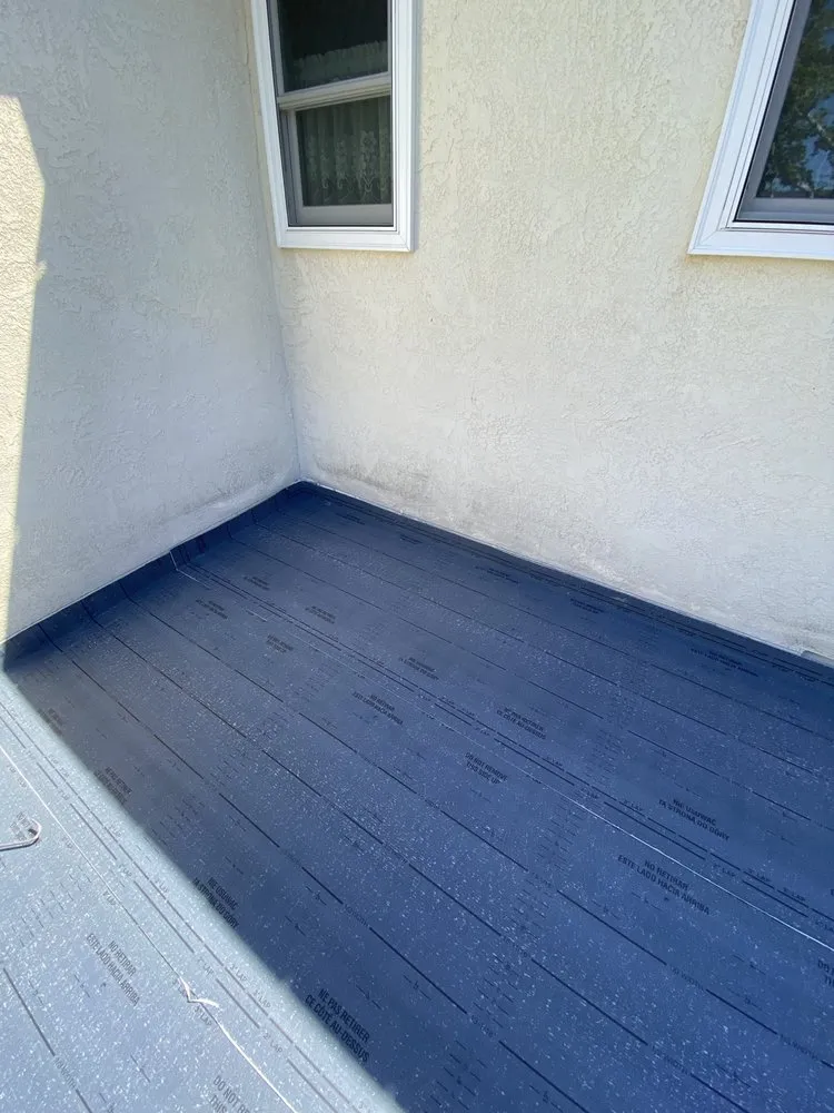 Slide of Dynamic Roofing