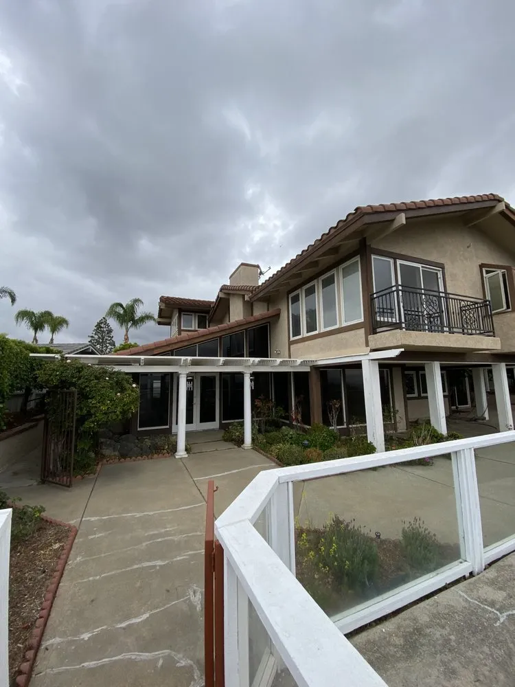 Slide of Dynamic Roofing