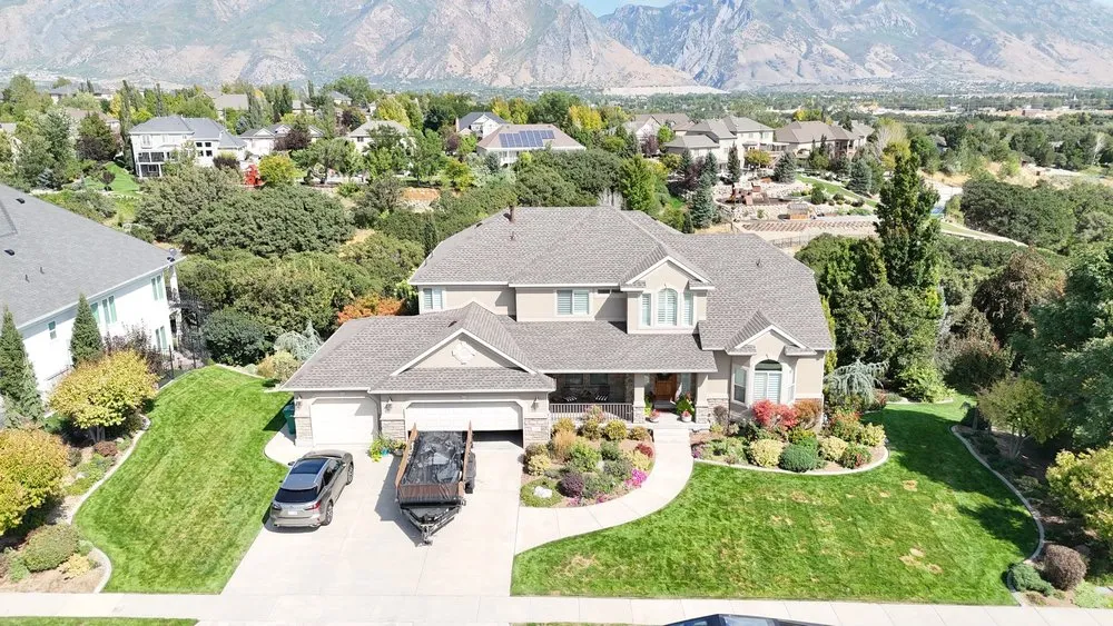 Slide of Dynamite Roofing