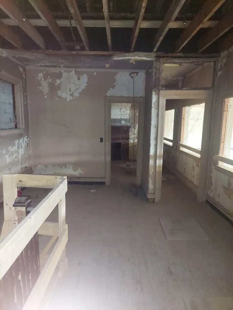 Slide of Dynasty Demolition and Roofing