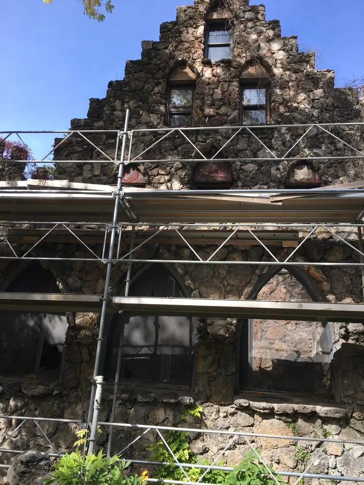 Slide of Dynasty Demolition and Roofing