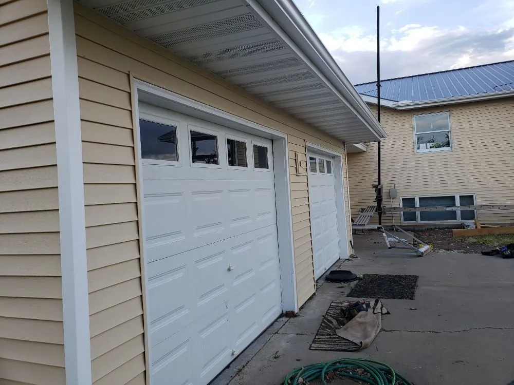 Slide of Dz Construction