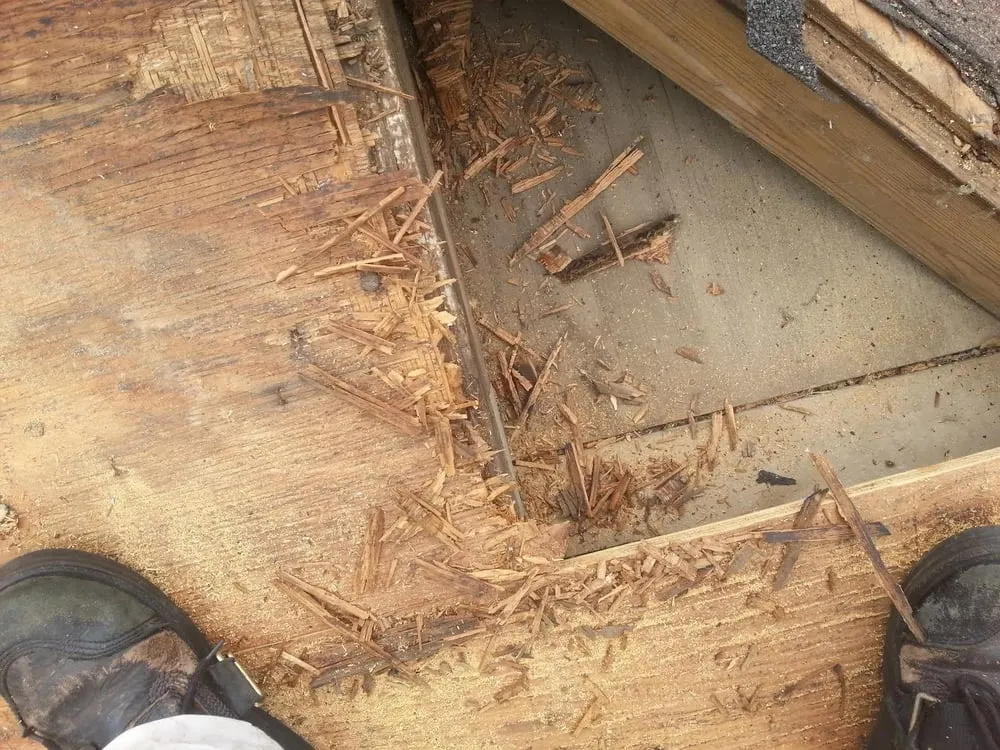 Slide of E & C Roofing and Siding