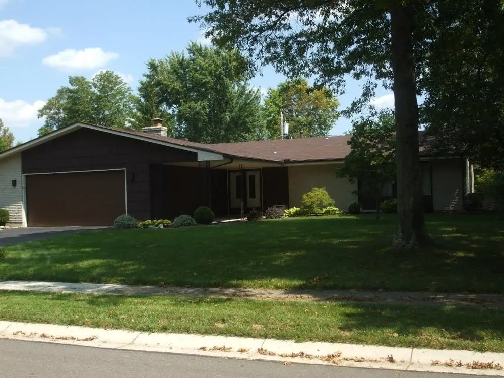 Slide of E & D Roofing