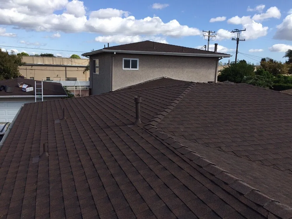 Slide of E & E Roofing