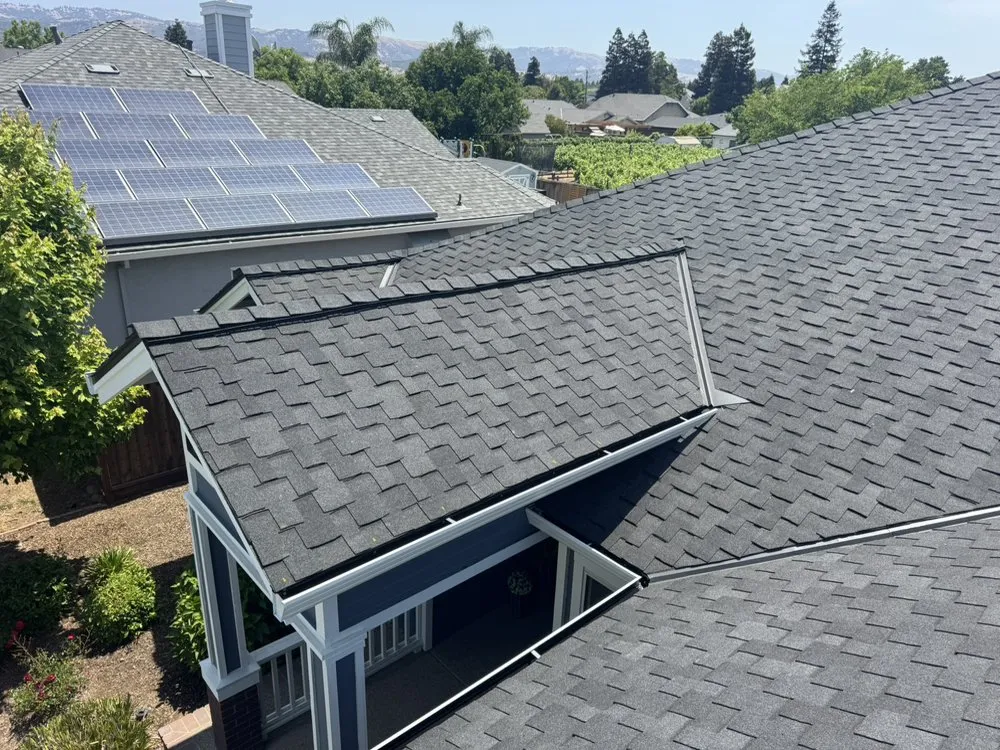 Slide of E & E Roofing