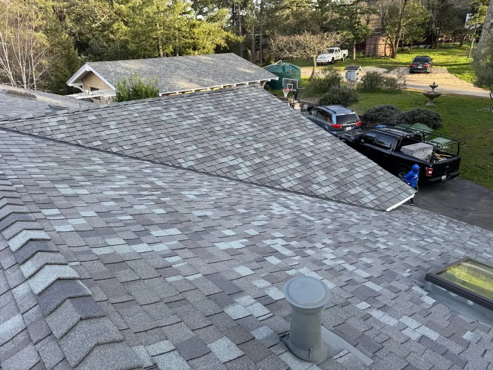 Slide of E & E Roofing