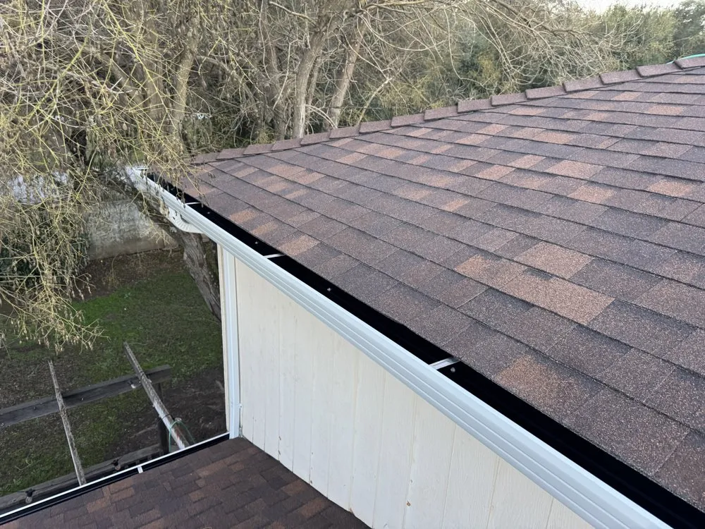 Slide of E & E Roofing