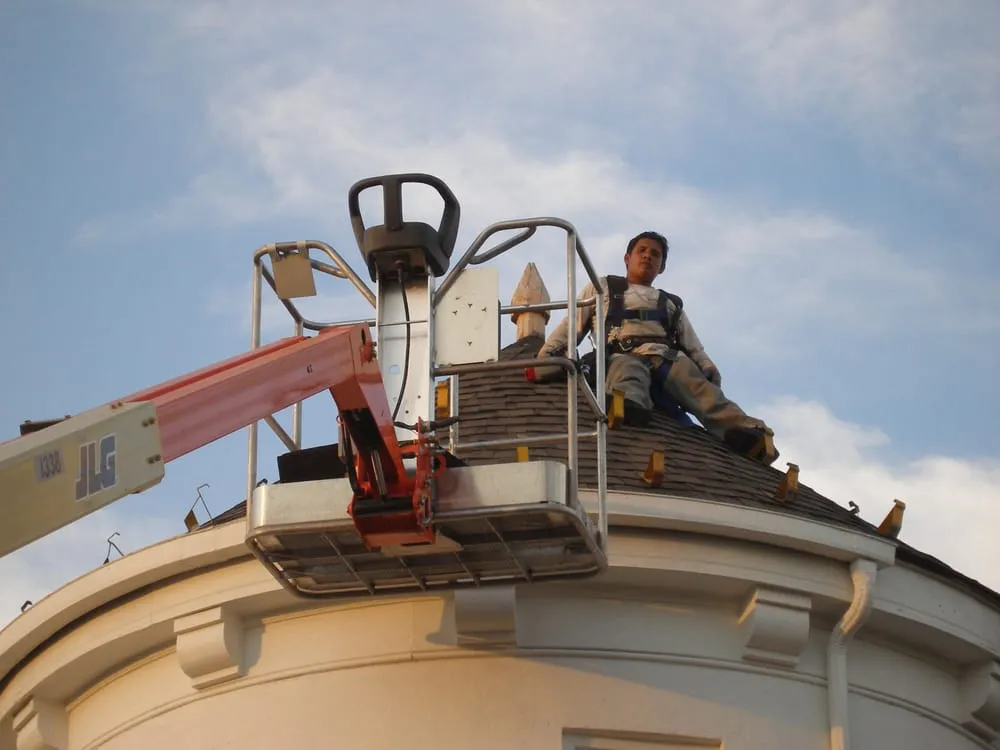 Slide of E & H Roofing