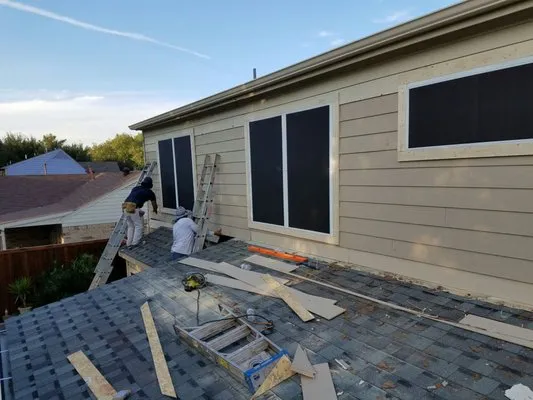 E & J Home Maintenance Services Logo