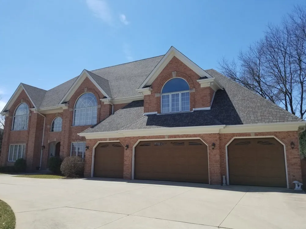 Slide of E & L Roofing and Windows