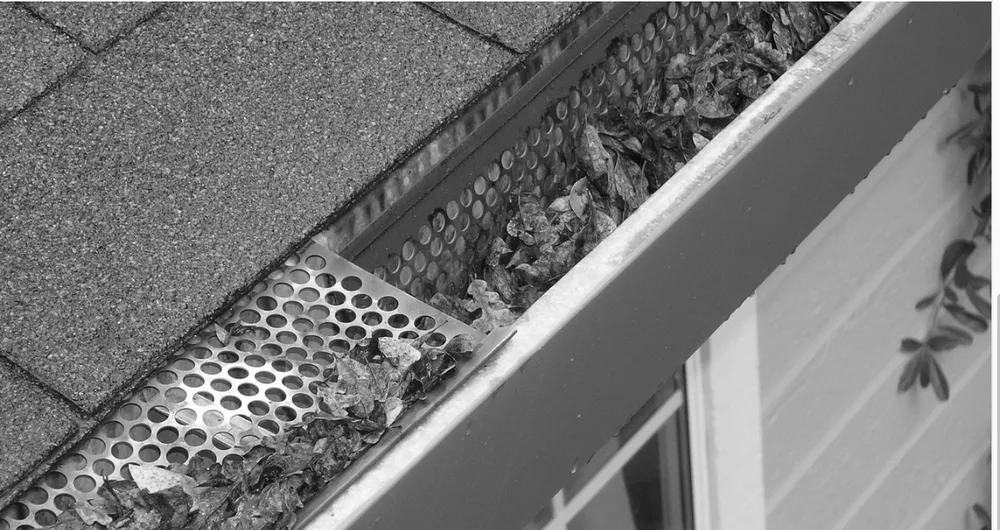 Slide of E & M Rooftop Solutions