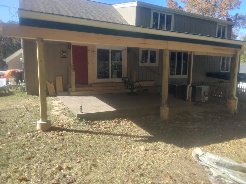 Slide of E and E Handyman