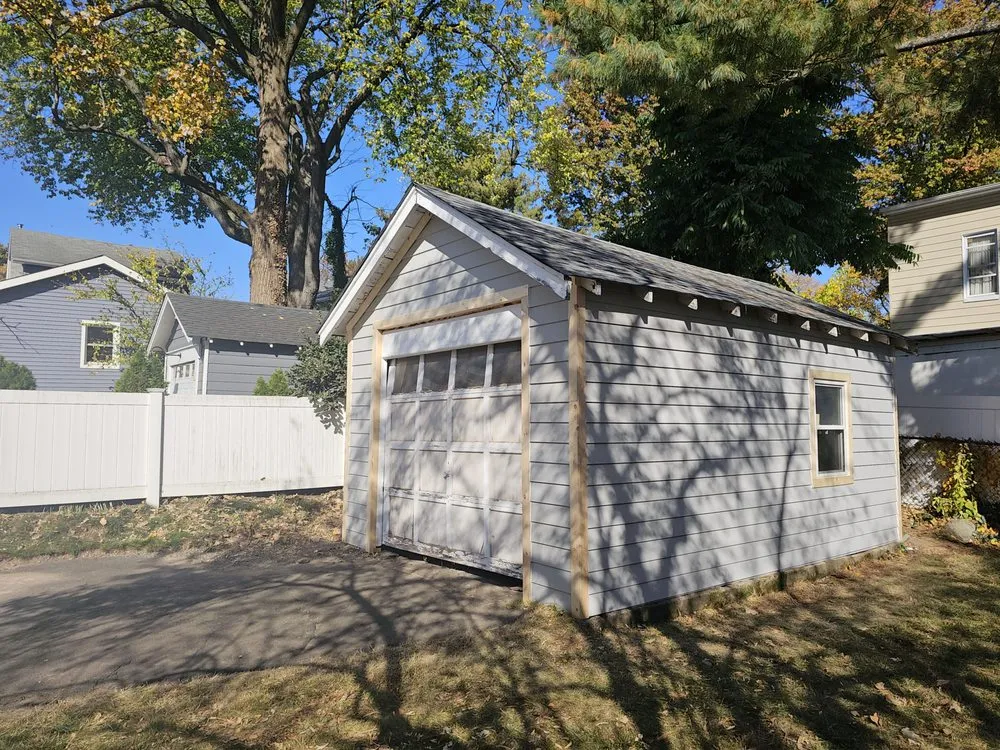 Slide of E And G Construction