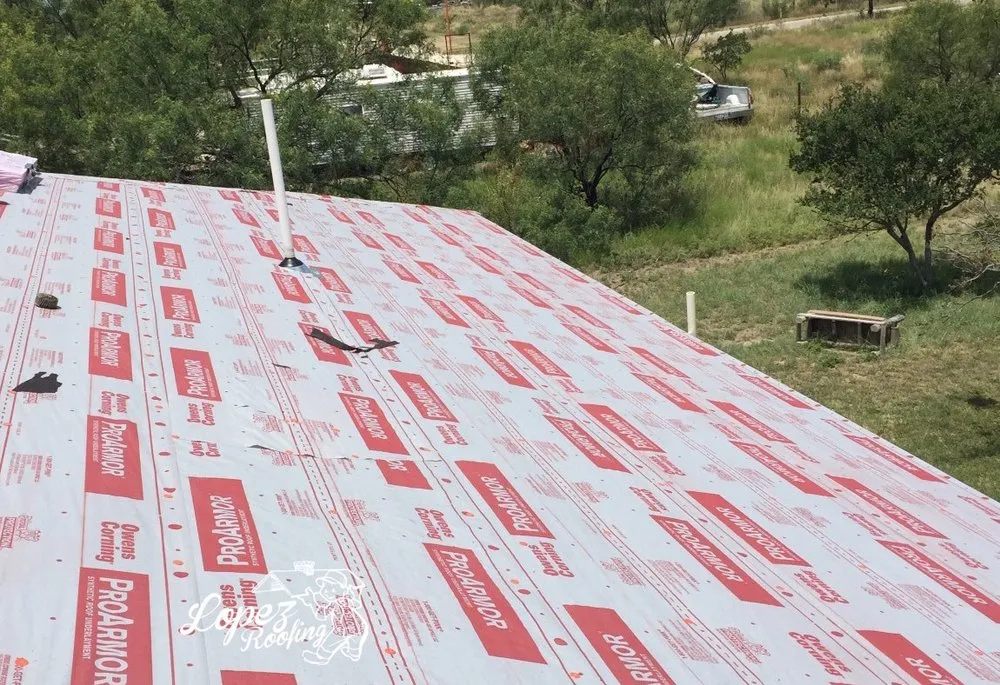 Slide of E And J Lopez Roofing