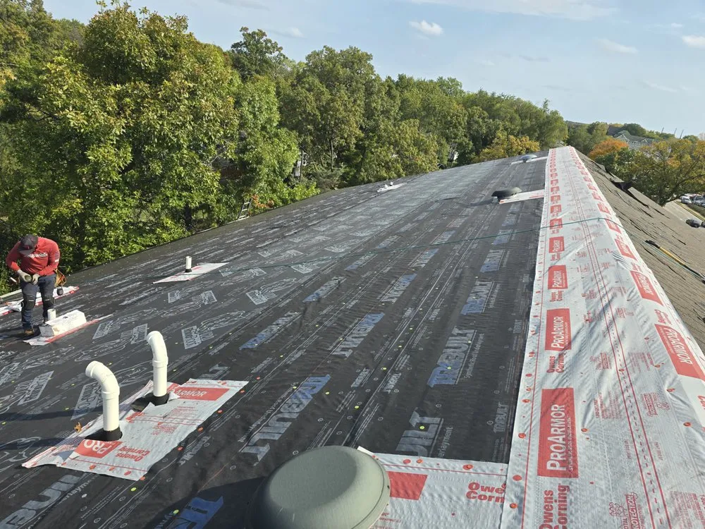 Slide of E And R Exterior Pros