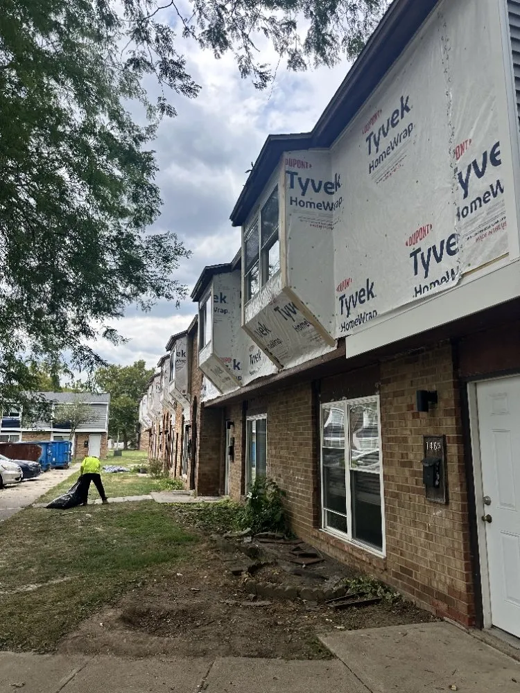 Slide of E Construction