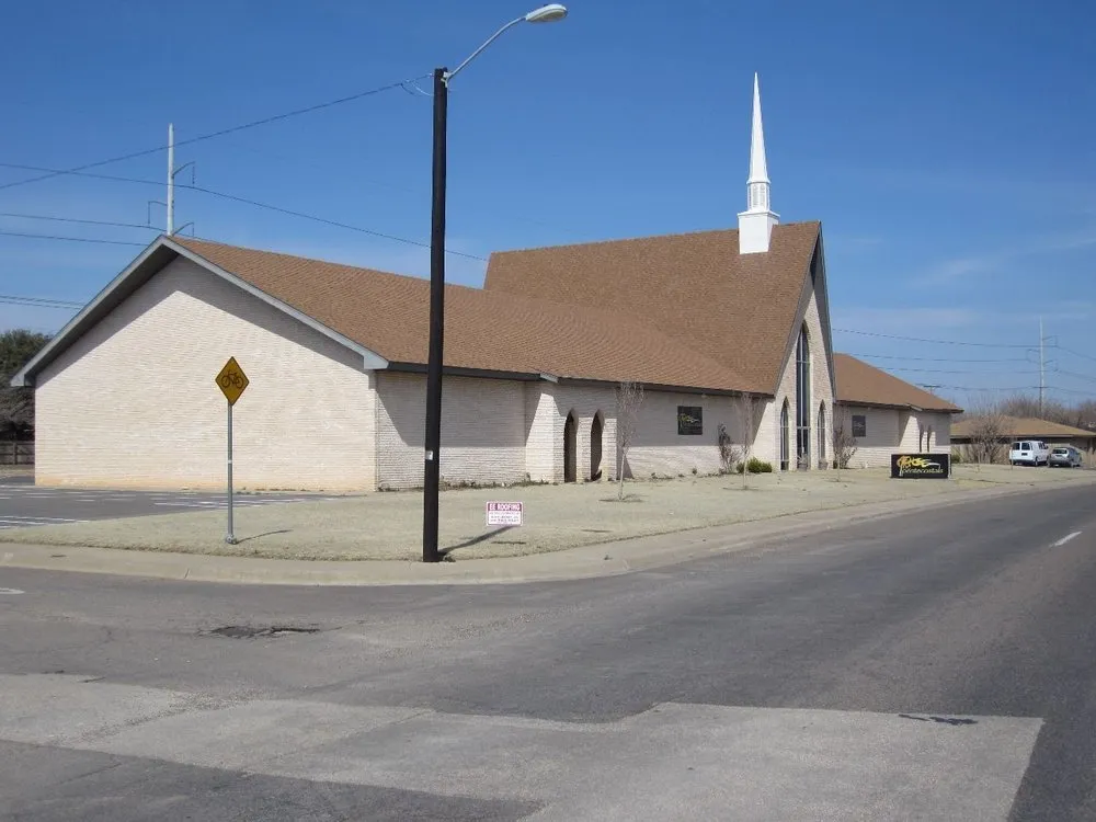 Slide of E E Roofing