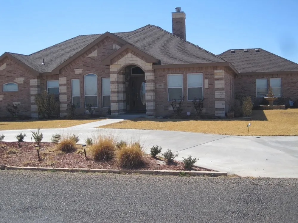 Slide of E E Roofing