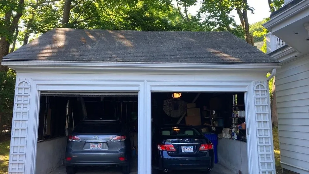 Slide of E-Mont Roofing