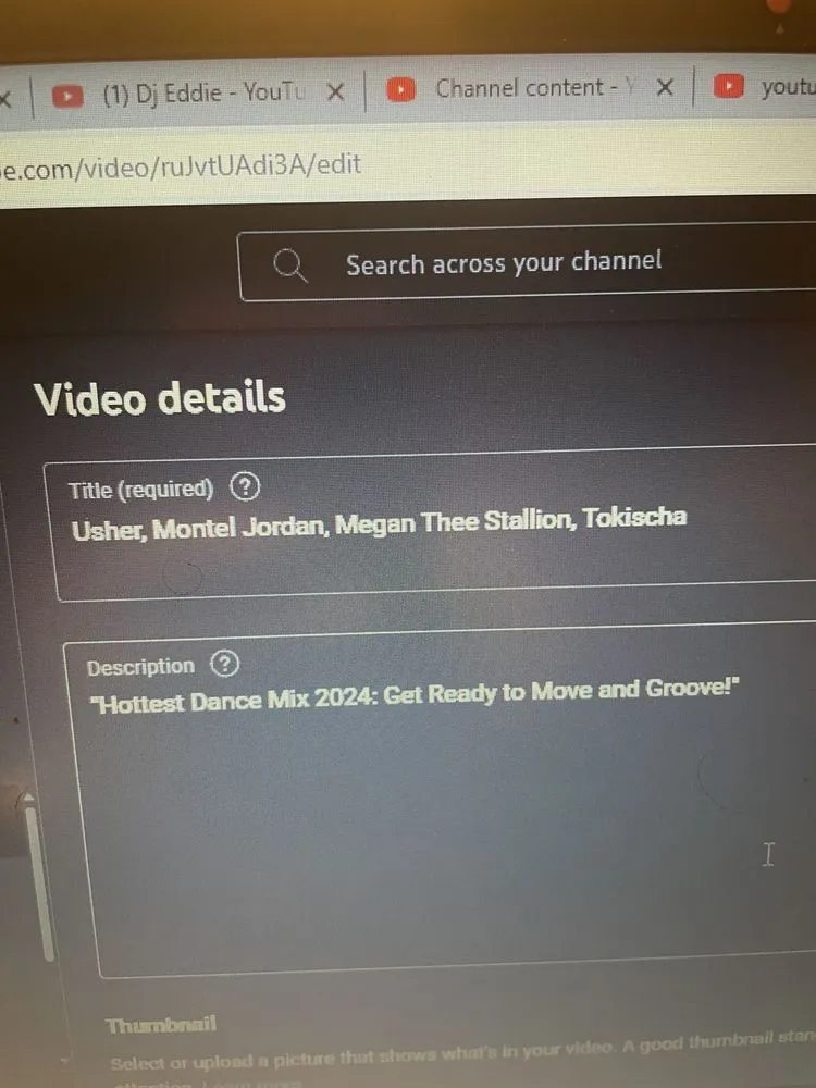 Slide of E S Roofing Services