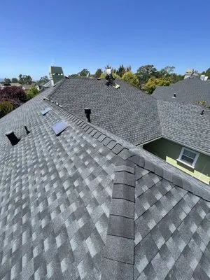 E Sanchez roofing