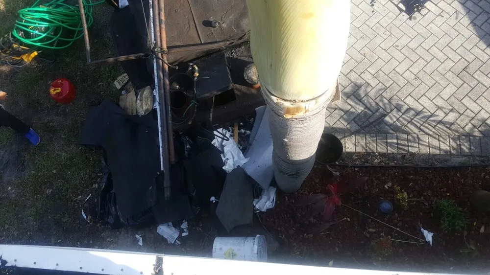 Slide of E-Star Roofing Services