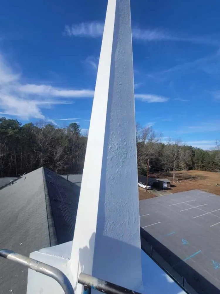 Slide of E. Thompson Roofing