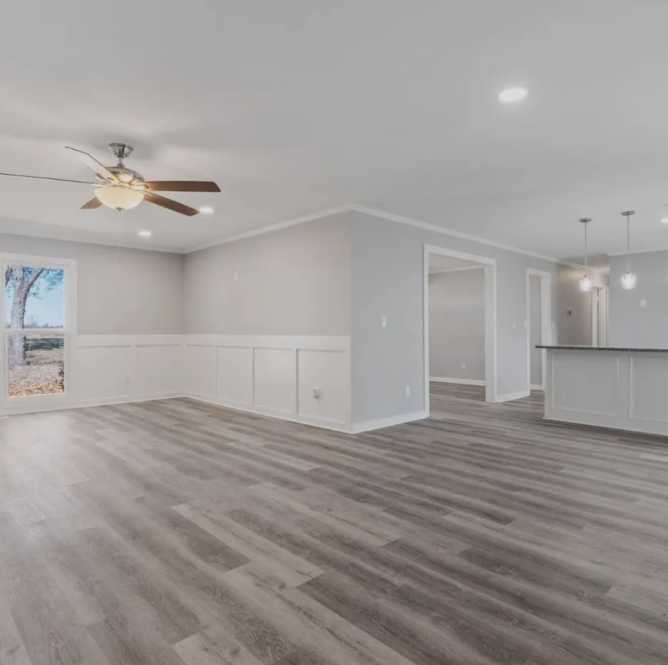 Slide of E Turner Construction & Investments