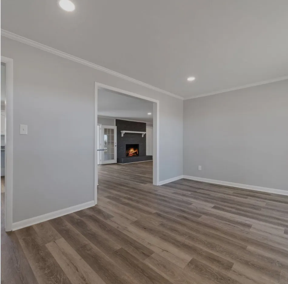 Slide of E Turner Construction & Investments