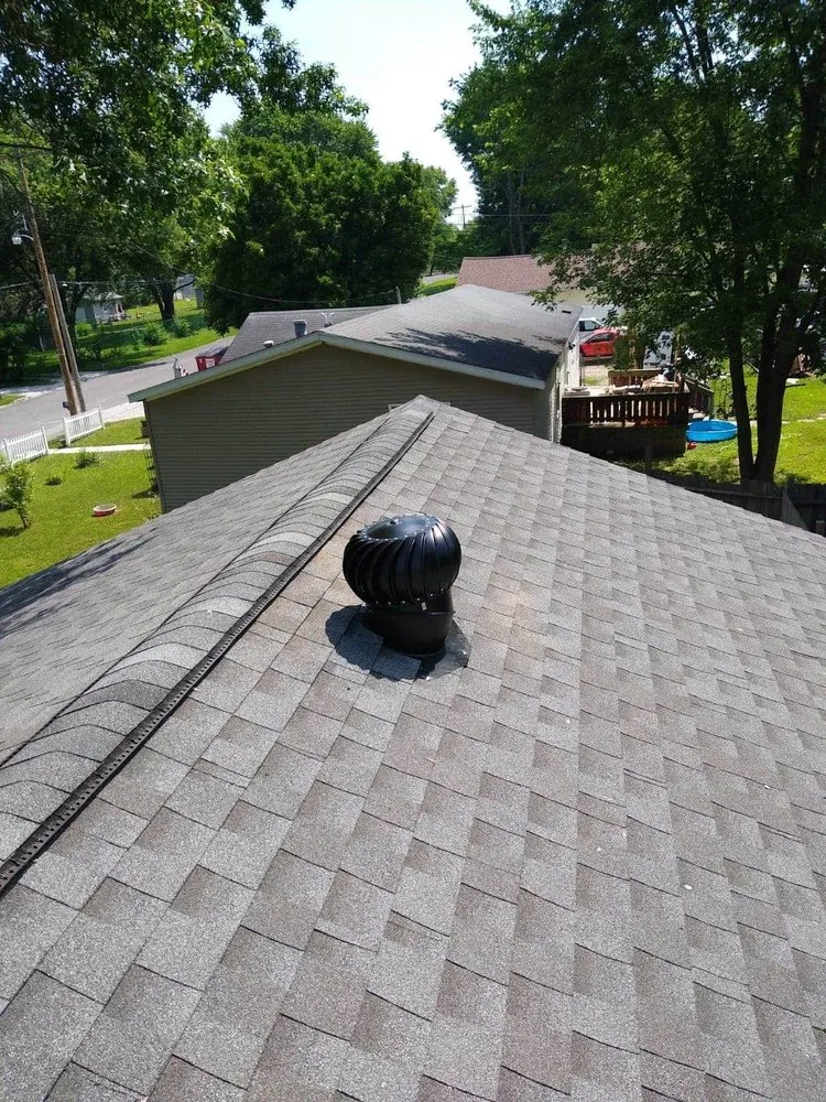 Slide of E-Z Pro Maintenance