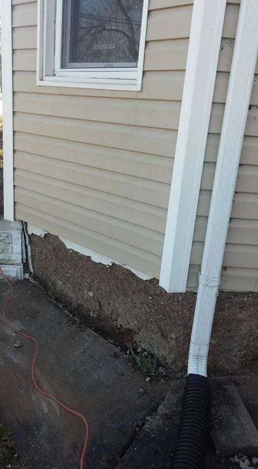 Slide of E-Z Pro Maintenance