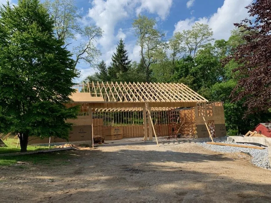 Slide of EA Construction and Roofing