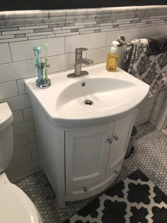 Slide of EA Construction and Roofing