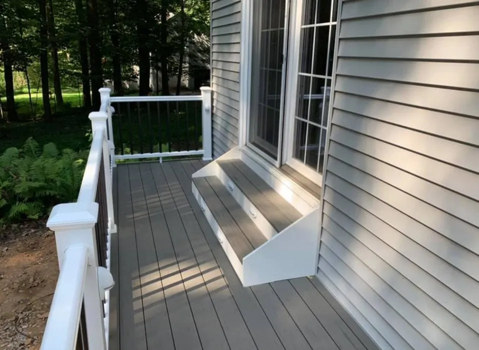 Slide of EA Construction and Roofing