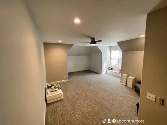 E&A Contractors Logo