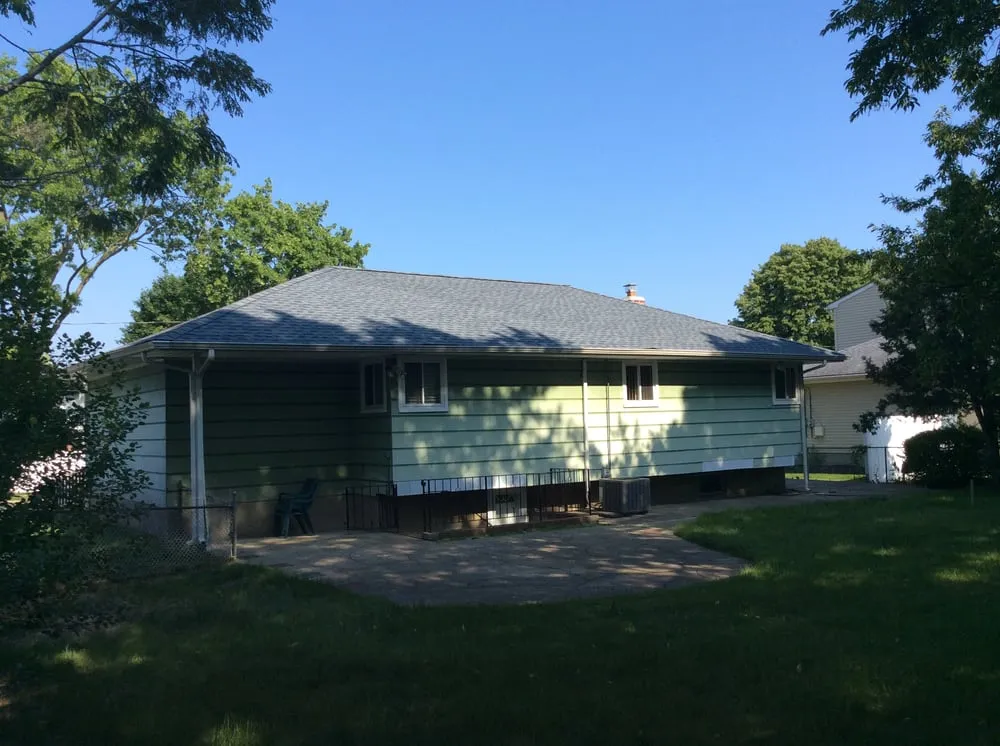 Slide of Eagle Brothers Roofing and Chimney