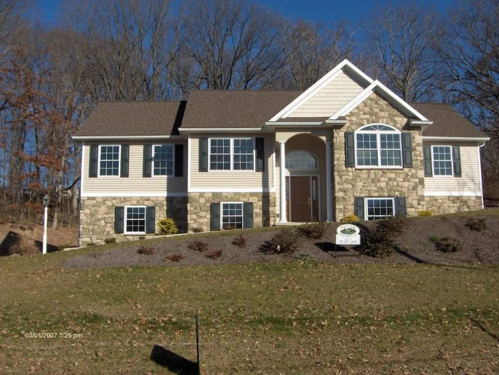 Slide of Eagle Building Solutions