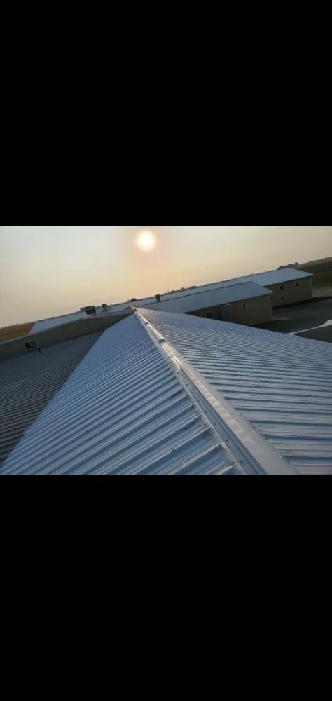 Slide of Eagle Claw Roofing and Coatings